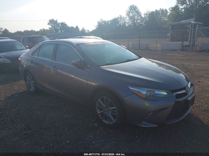 2016 TOYOTA CAMRY auction photo 1
