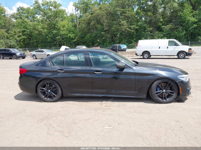 BMW M550I - zdjecie 13