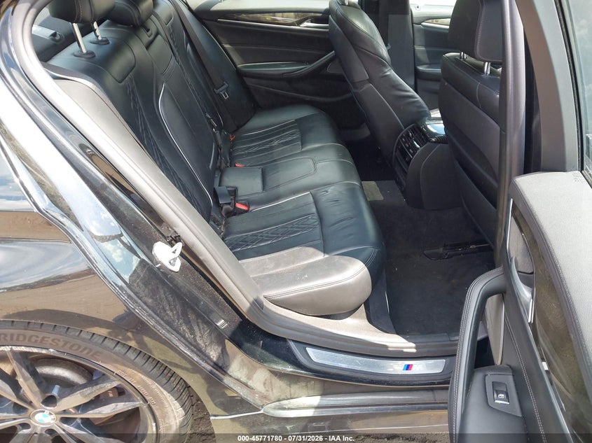 2018 BMW M550I auction photo 8