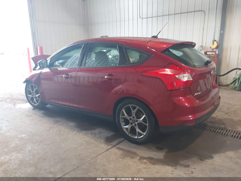 Vin: 1fadp3k2xel197865, lot: 46270589, ford focus se 20143