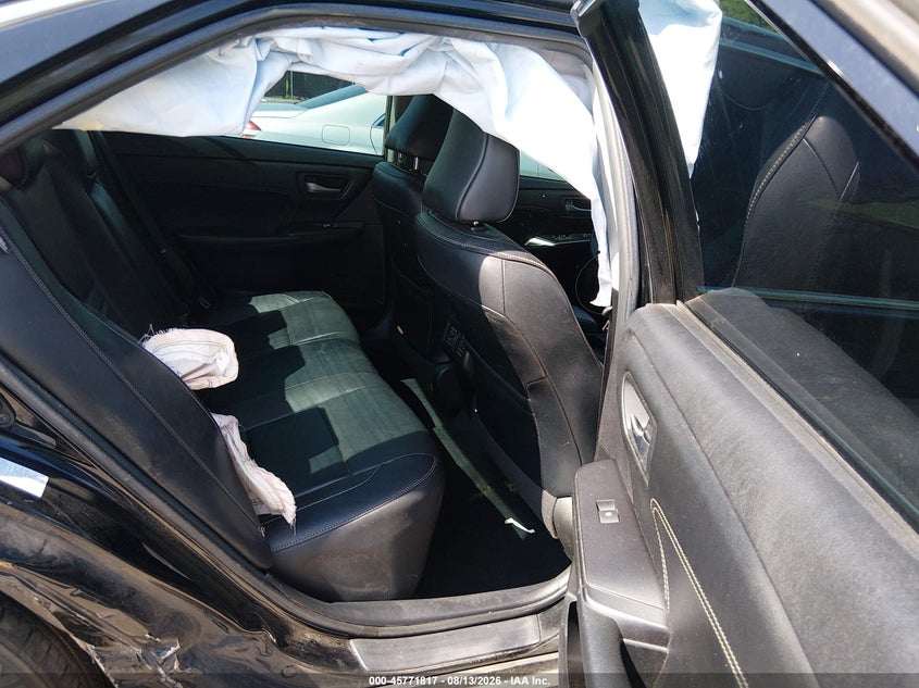 TOYOTA CAMRY - zdjęcie 8
