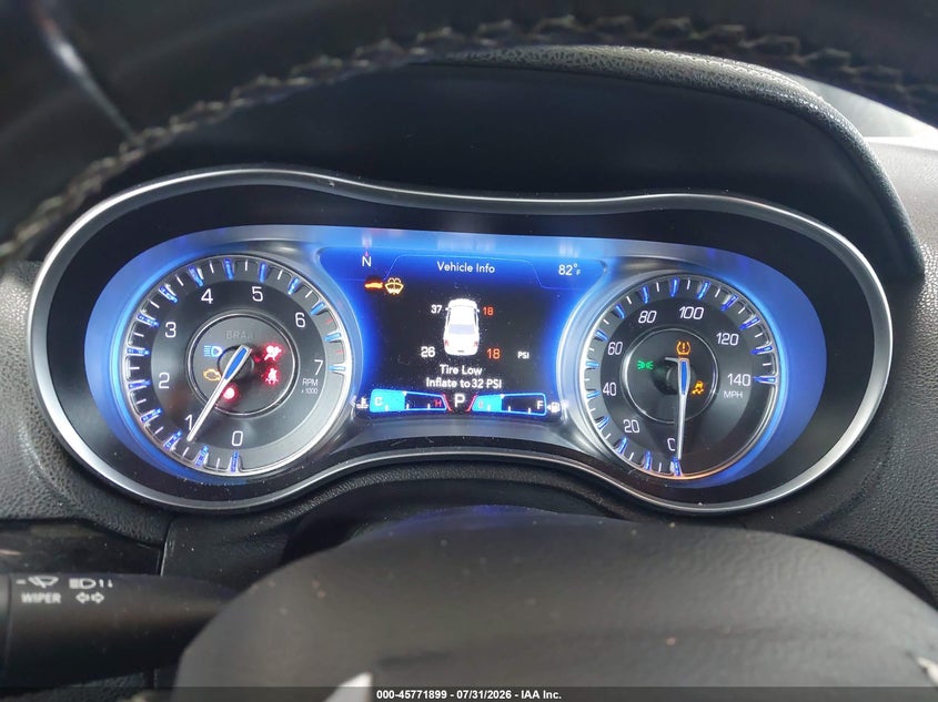 2021 CHRYSLER 300 auction photo 7
