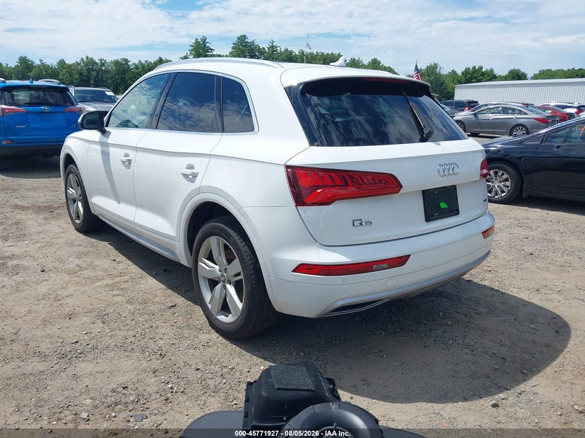 Vin: wa1bnafy4k2114467, lot: 46270708, audi q5 45 premium 20193