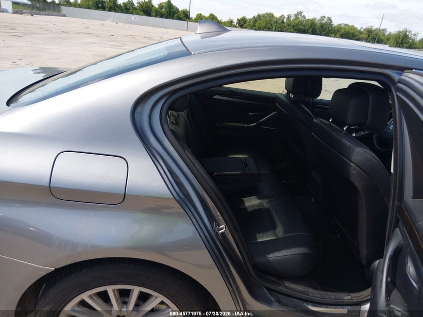 2012 BMW 535I auction photo 8