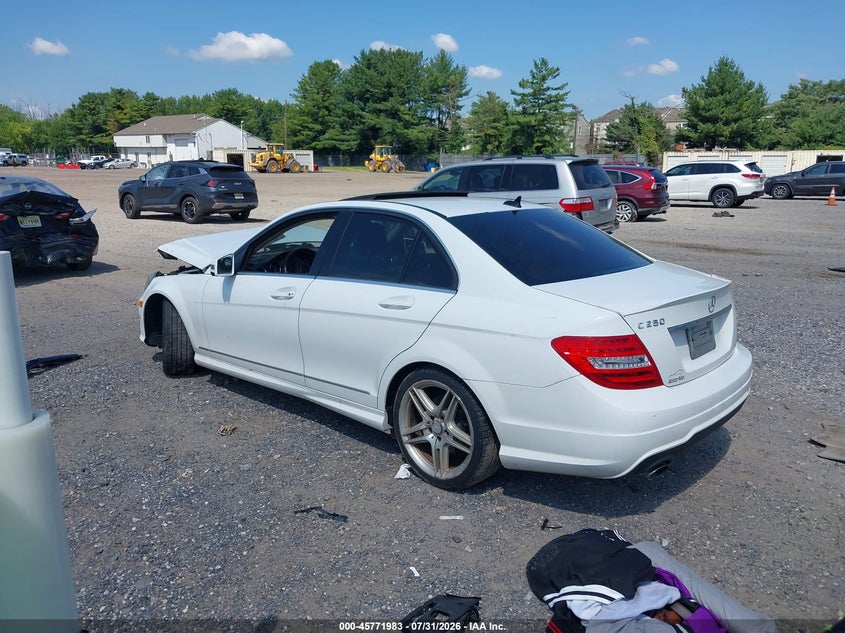 2014 MERCEDES-BENZ C 250 auction photo 3