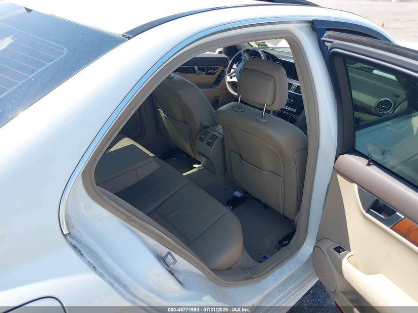 2014 MERCEDES-BENZ C 250 auction photo 8