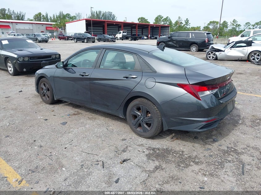 2022 HYUNDAI ELANTRA auction photo 3