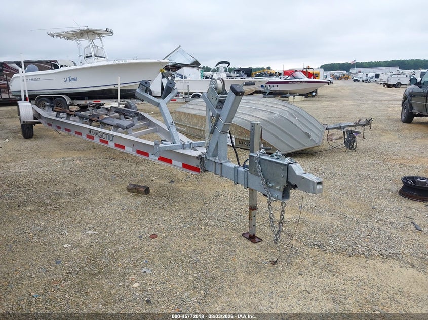 2021 MAGIC TILT BOAT TRAILER BOAT TRAILER auction photo 1