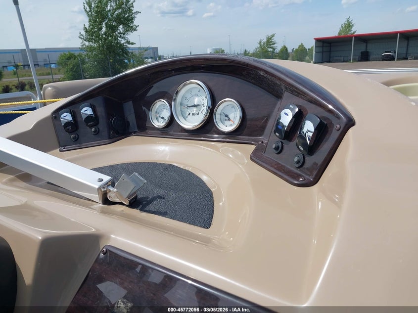 2014 HARRIS PONTOON auction photo 7