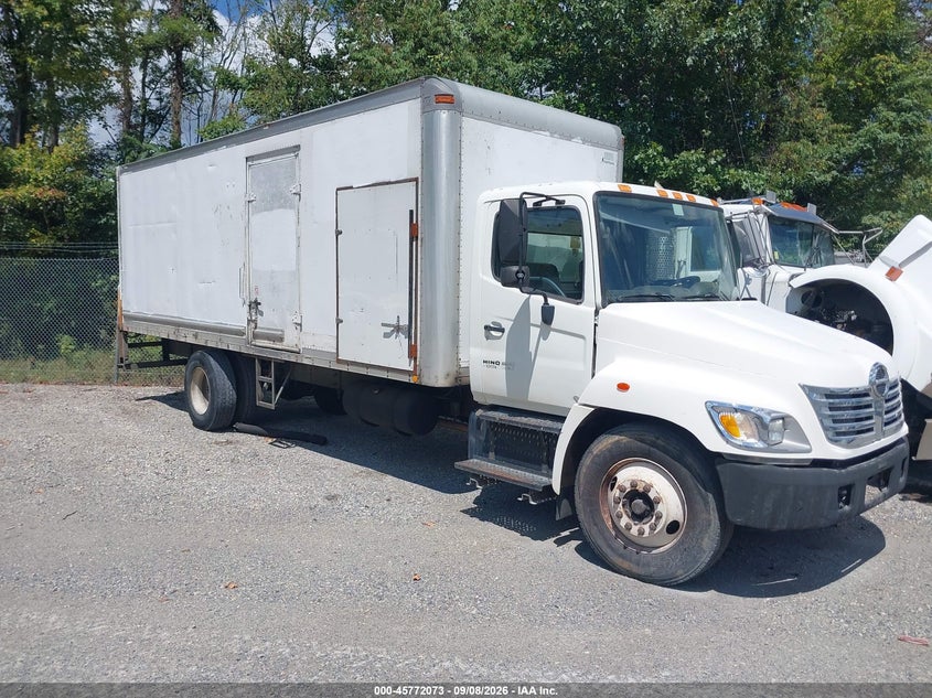 2005 HINO HINO 268