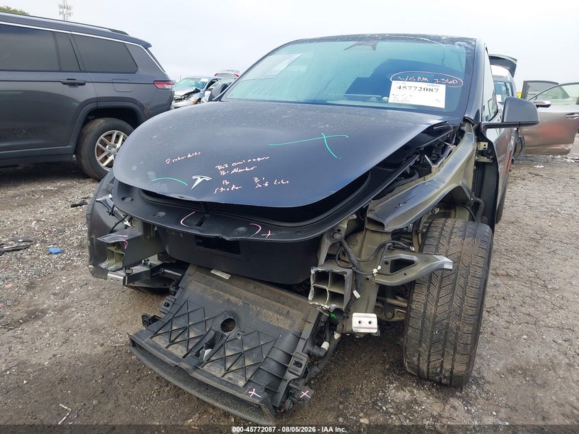 2025 TESLA MODEL Y auction photo 6