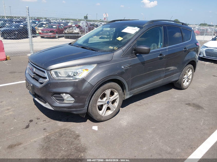 Vin: 1fmcu0gd3hud51608, lot: 46270872, ford escape se 20172