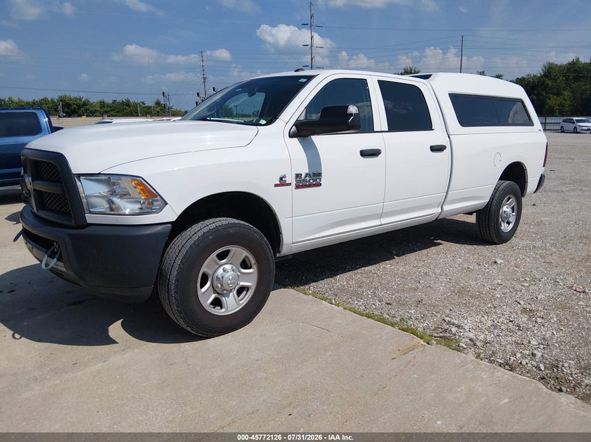 2017 RAM 3500, Normal Wear & Tear, IAAI, VIN 3C63R3GL1HG710513 — photo 2