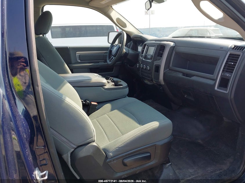 2019 RAM 1500 CLASSIC auction photo 5