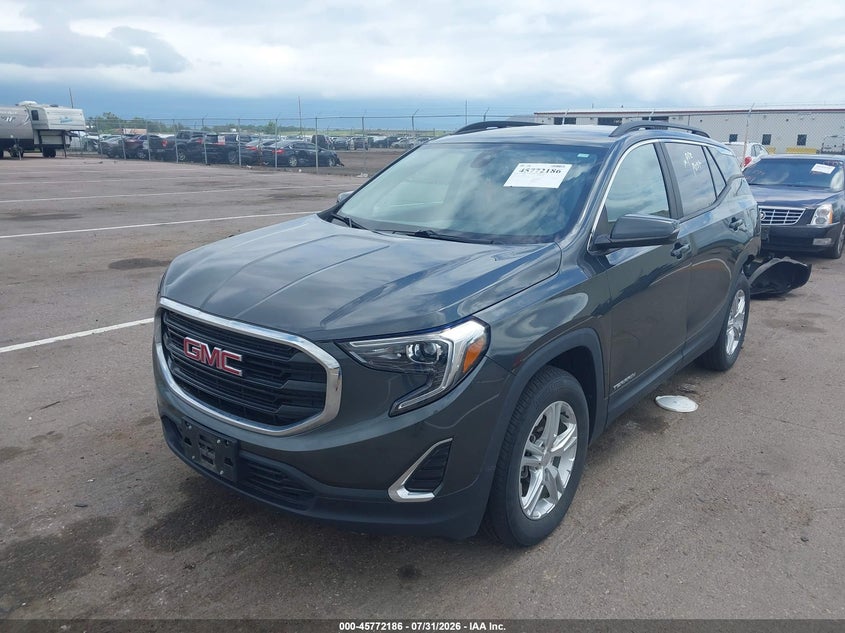 2021 GMC TERRAIN auction photo 2