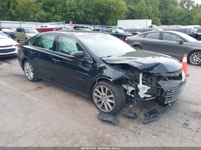 2015 TOYOTA AVALON — zdjęcie z aukcji