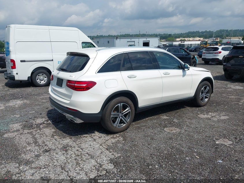 Vin: wdc0g4kb2gf074734, lot: 46270987, mercedes-benz glc 300 4matic 20164