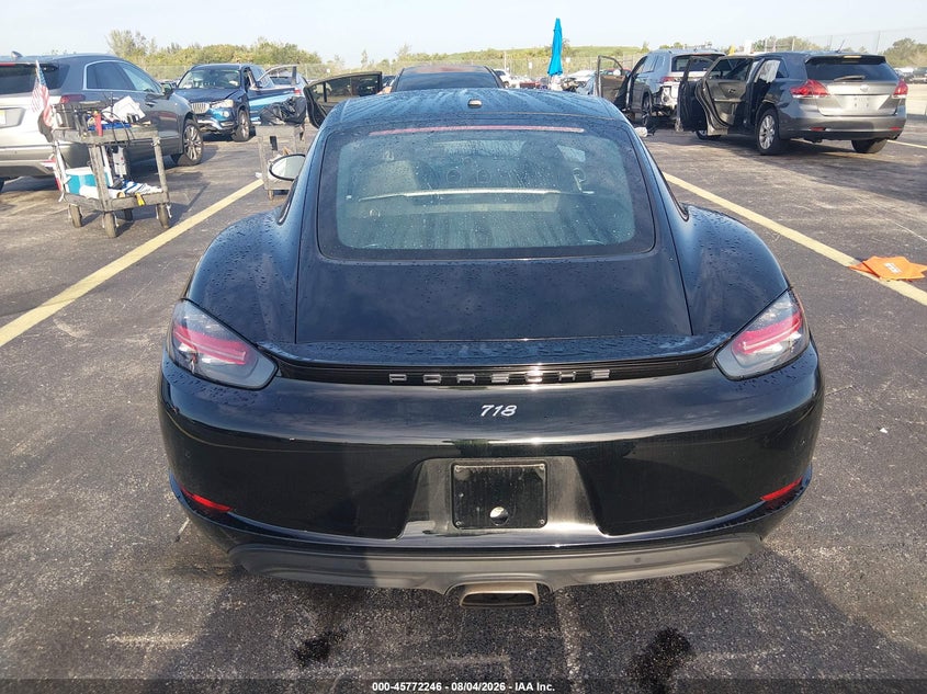 PORSCHE 718 CAYMAN - zdjęcie 17