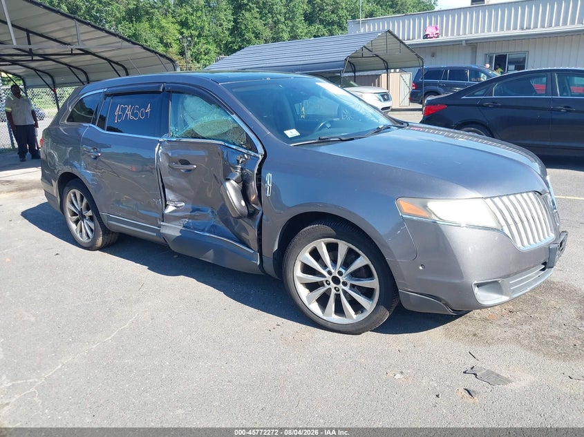2010 LINCOLN MKT auction photo 1
