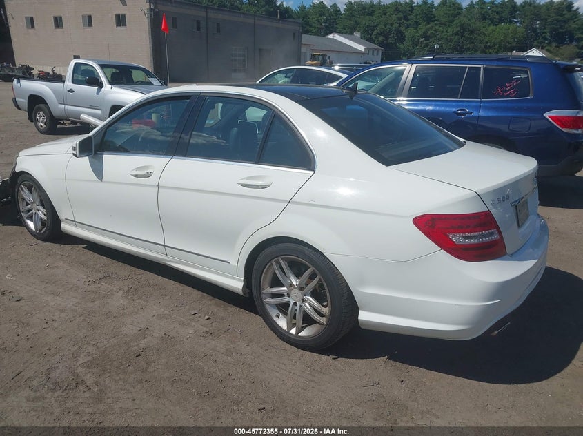 Vin: wddgf8bbxcr212257, lot: 46271135, mercedes-benz c 300 sport 4matic 20123