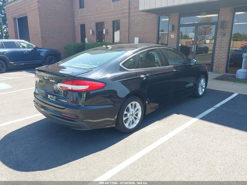 2019 FORD FUSION ENERGI auction photo 4