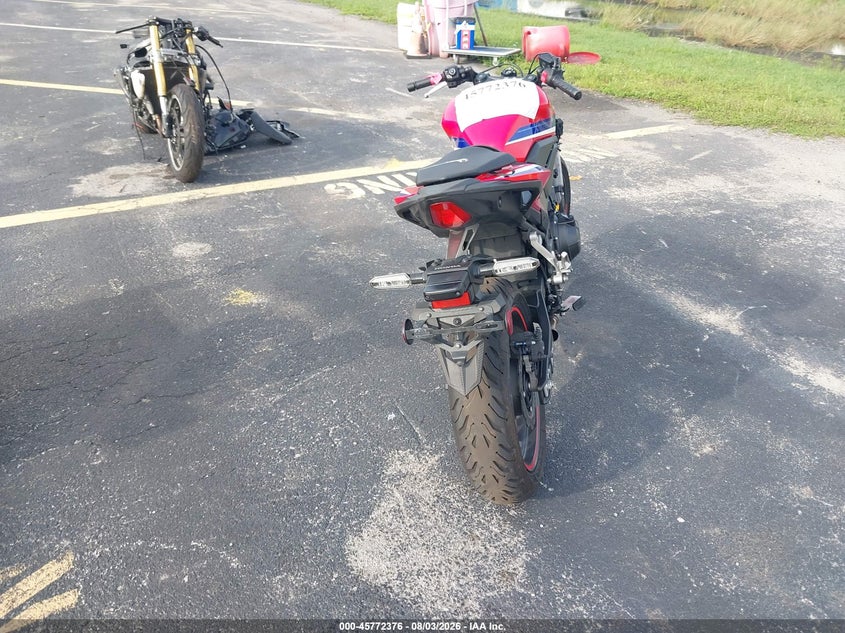 2025 HONDA CBR500 auction photo 6