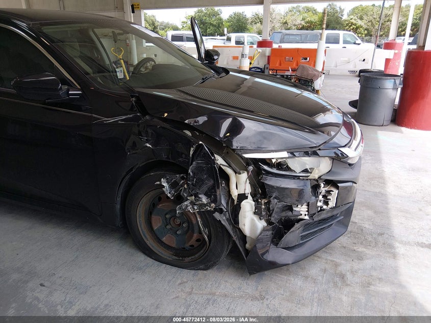 2018 HONDA CIVIC auction photo 6