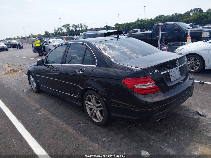 2013 MERCEDES-BENZ C 300 auction photo 3