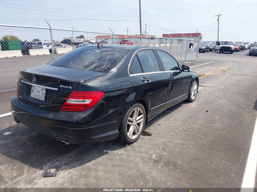 2013 MERCEDES-BENZ C 300 auction photo 4