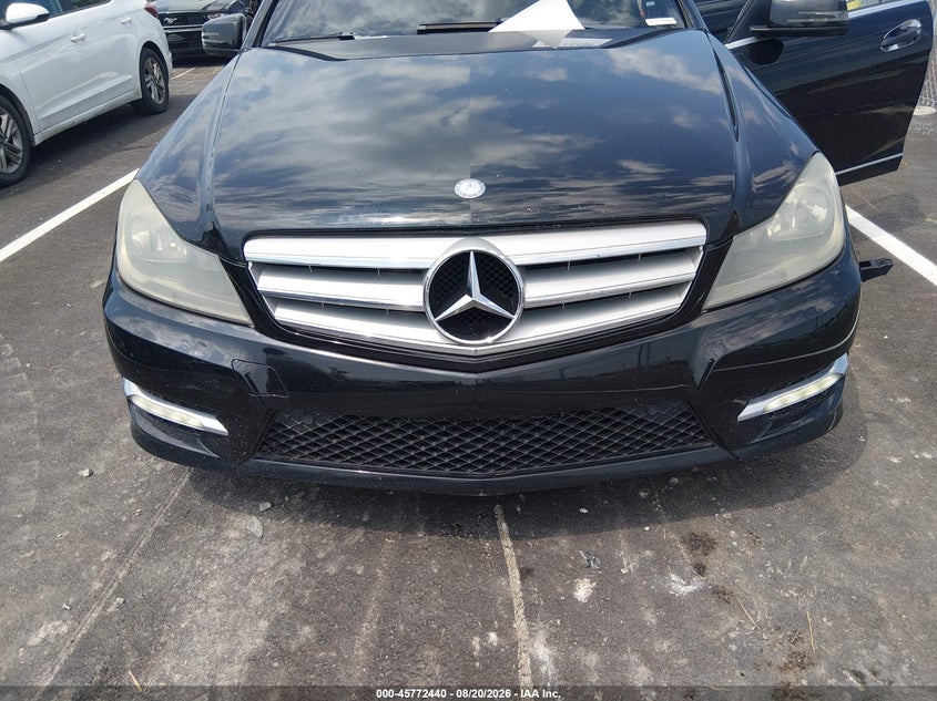 2013 MERCEDES-BENZ C 300 auction photo 6