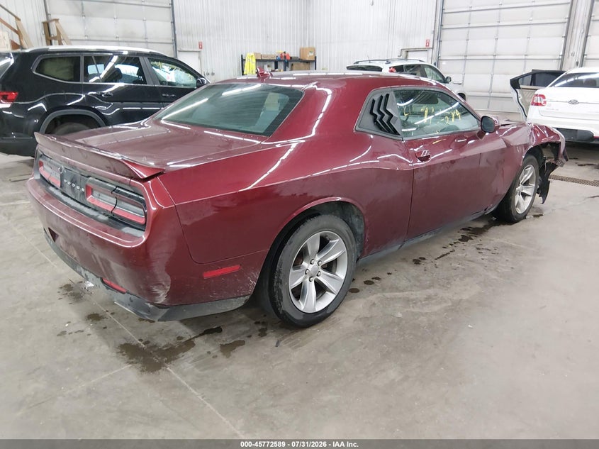 DODGE CHALLENGER - zdjęcie 4