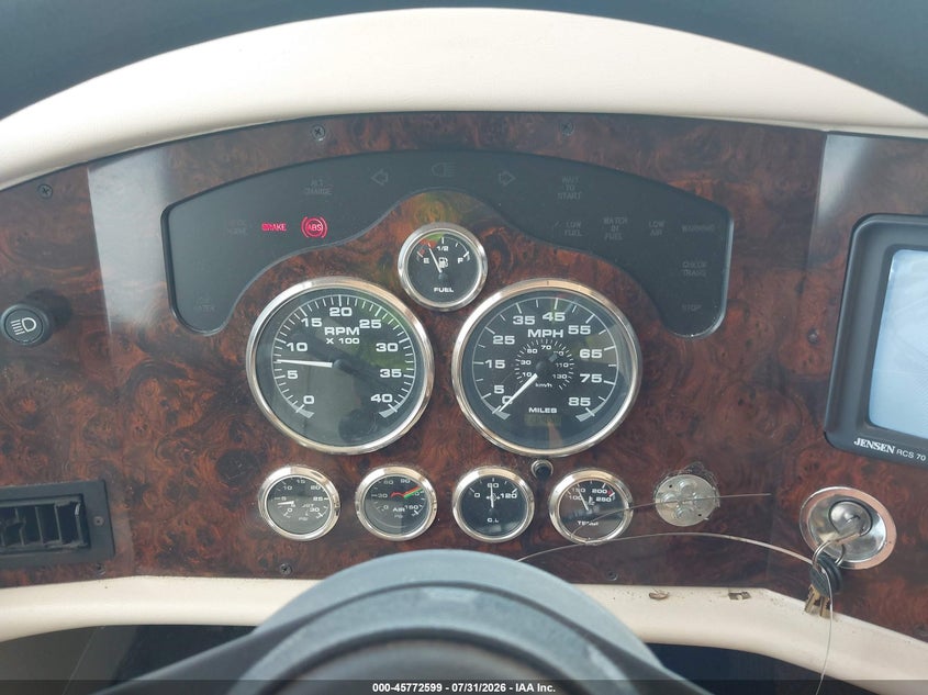 2001 ROADMASTER RAIL EXECUTIVE SIGNATURE auction photo 7