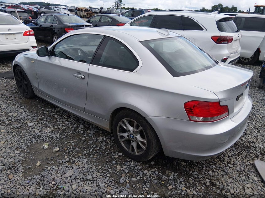 2011 BMW 128I auction photo 3