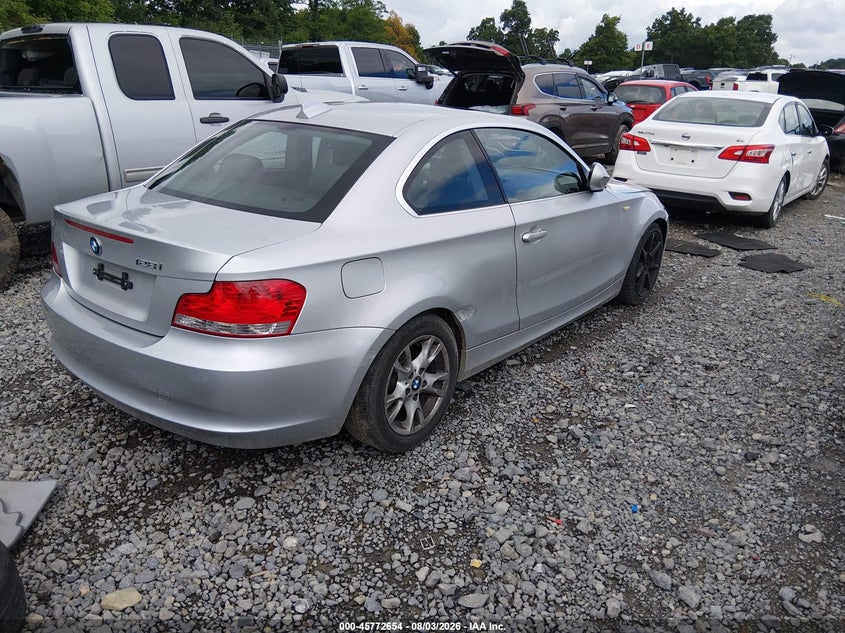 2011 BMW 128I auction photo 4