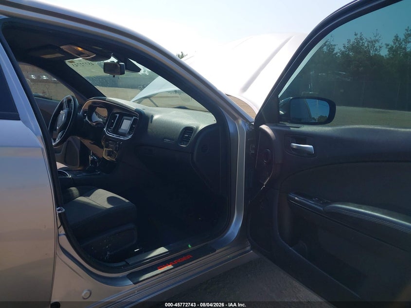 2016 DODGE CHARGER auction photo 5