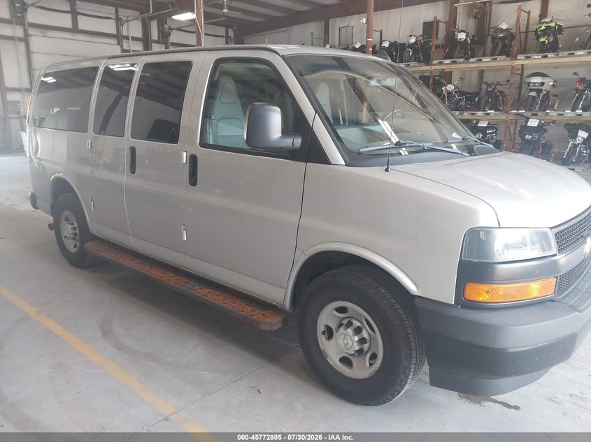 2019 CHEVROLET EXPRESS 2500 auction photo 1