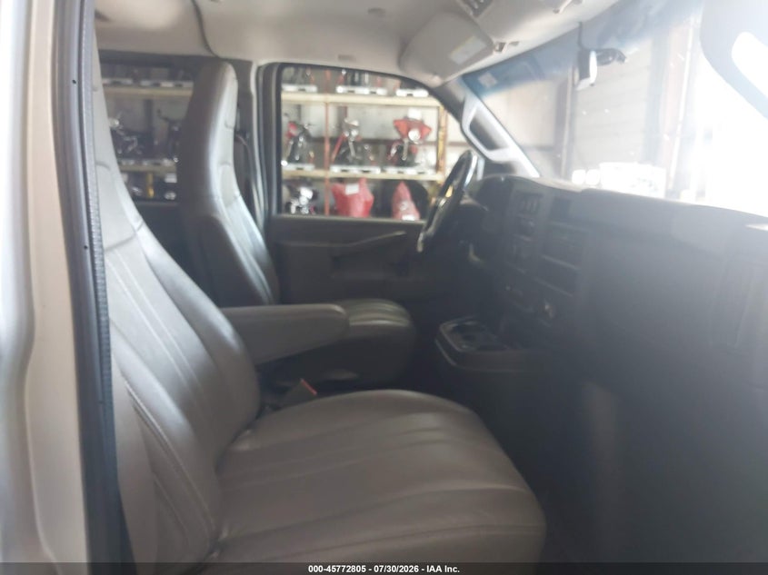 2019 CHEVROLET EXPRESS 2500 auction photo 5