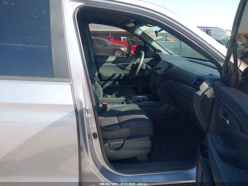 2021 HONDA PASSPORT auction photo 5