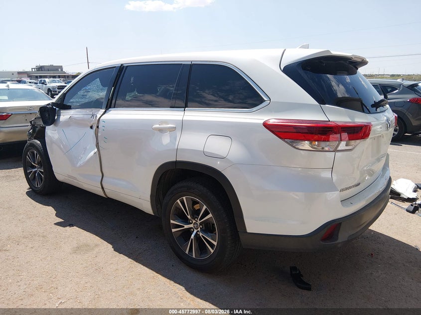 TOYOTA HIGHLANDER - zdjęcie 15