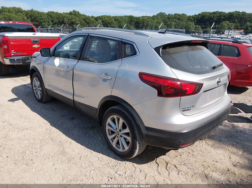 Vin: jn1bj1cr2kw630692, lot: 46271853, nissan rogue sport sv 20193