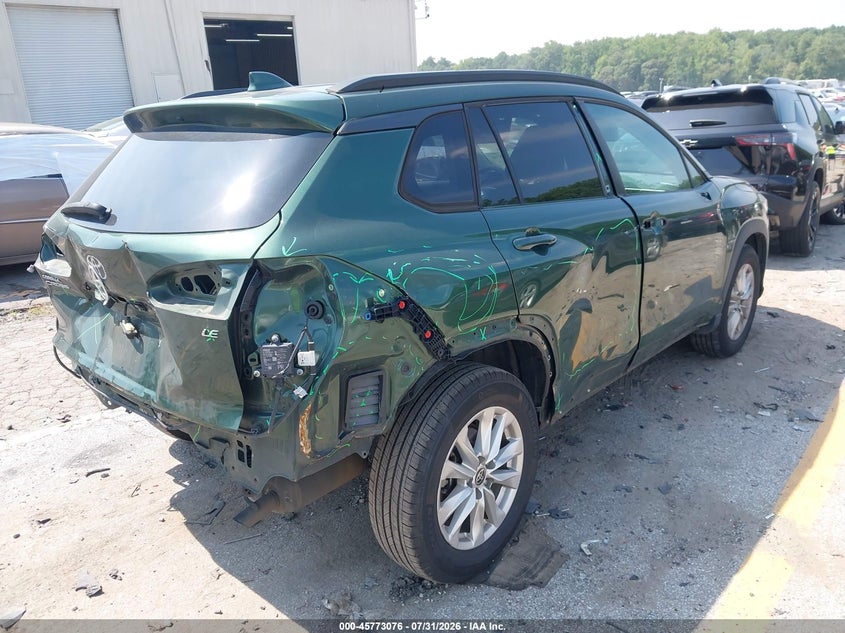 TOYOTA COROLLA CROSS - zdjęcie 2