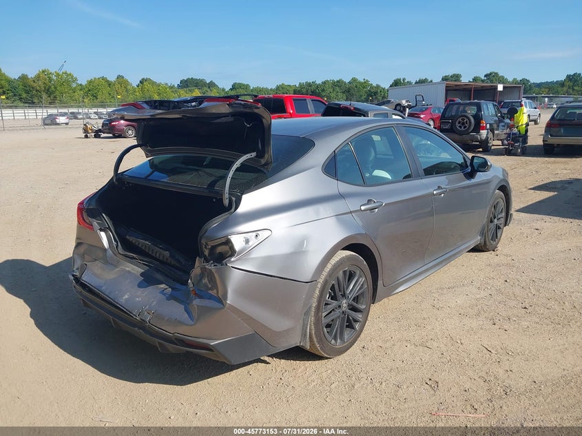 2025 TOYOTA CAMRY auction photo 4