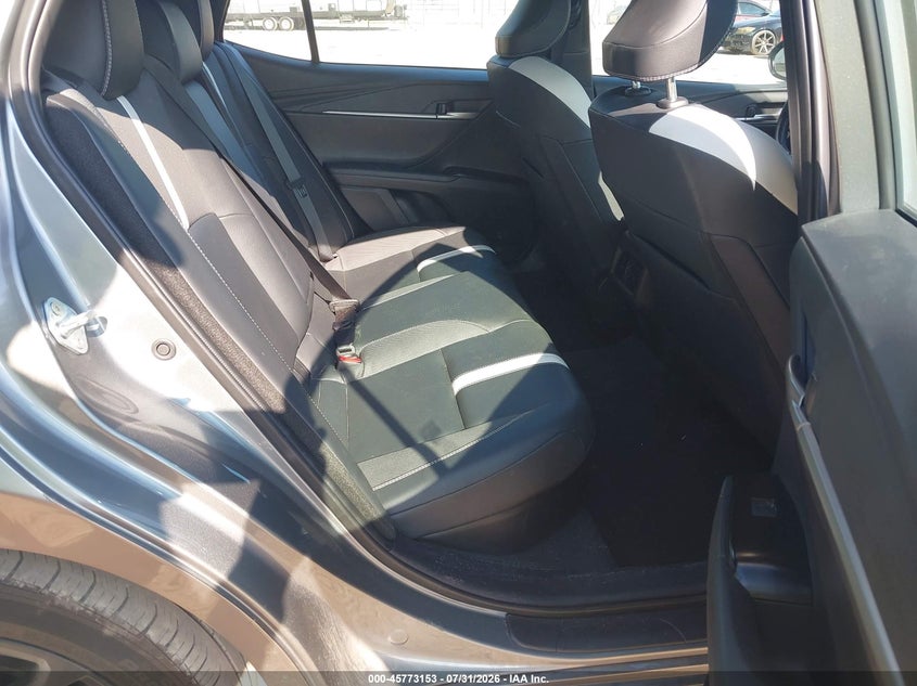 2025 TOYOTA CAMRY auction photo 8