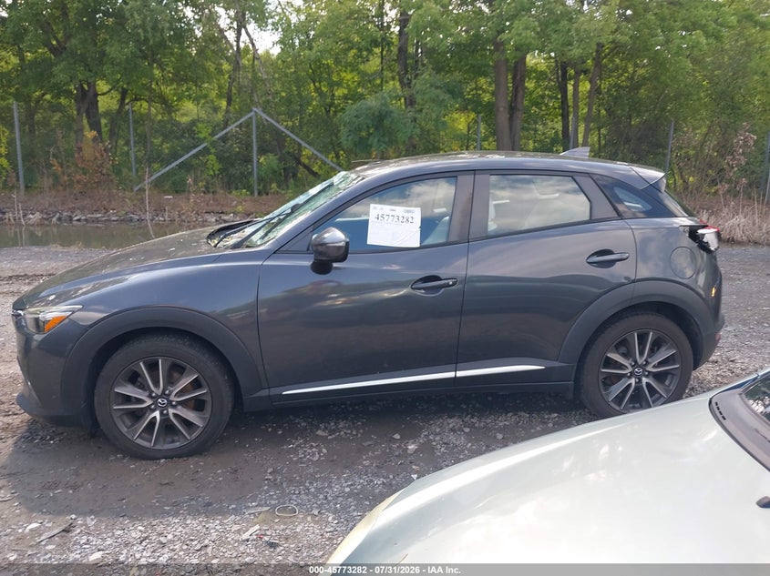 MAZDA CX-3 2017 VIN JM1DKFD75H0176107