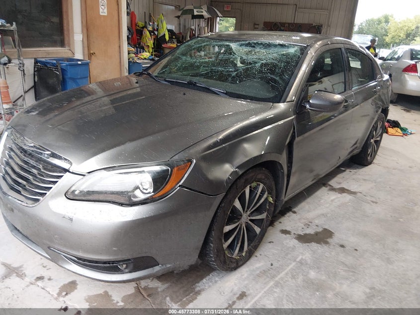 Vin: 1c3ccbbb4dn600452, lot: 46272088, chrysler 200 touring 20132