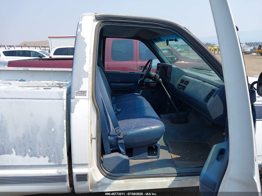 1989 CHEVROLET GMT-400 auction photo 5