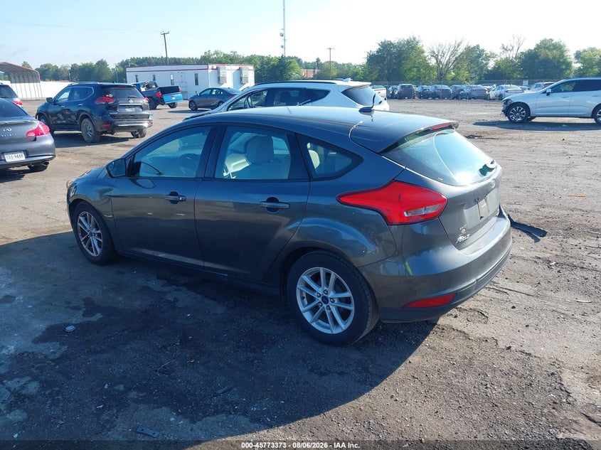 Vin: 1fadp3k24fl252411, lot: 46272153, ford focus se 20153