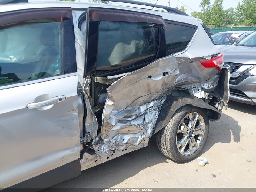 2016 FORD ESCAPE auction photo 6