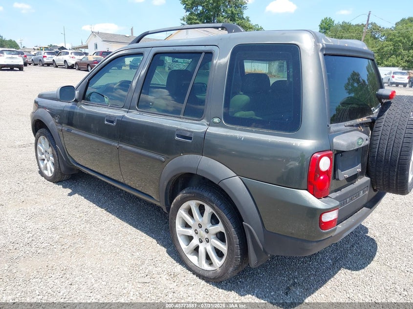 2005 LAND ROVER FREELANDER SPORT UTILITY VEHICLE 2.5L V-6 DOHC, 174HP