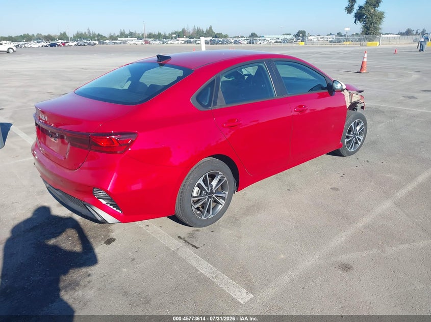 Vin: 3kpf24ad3re758318, lot: 46272394, kia forte lxs 20244